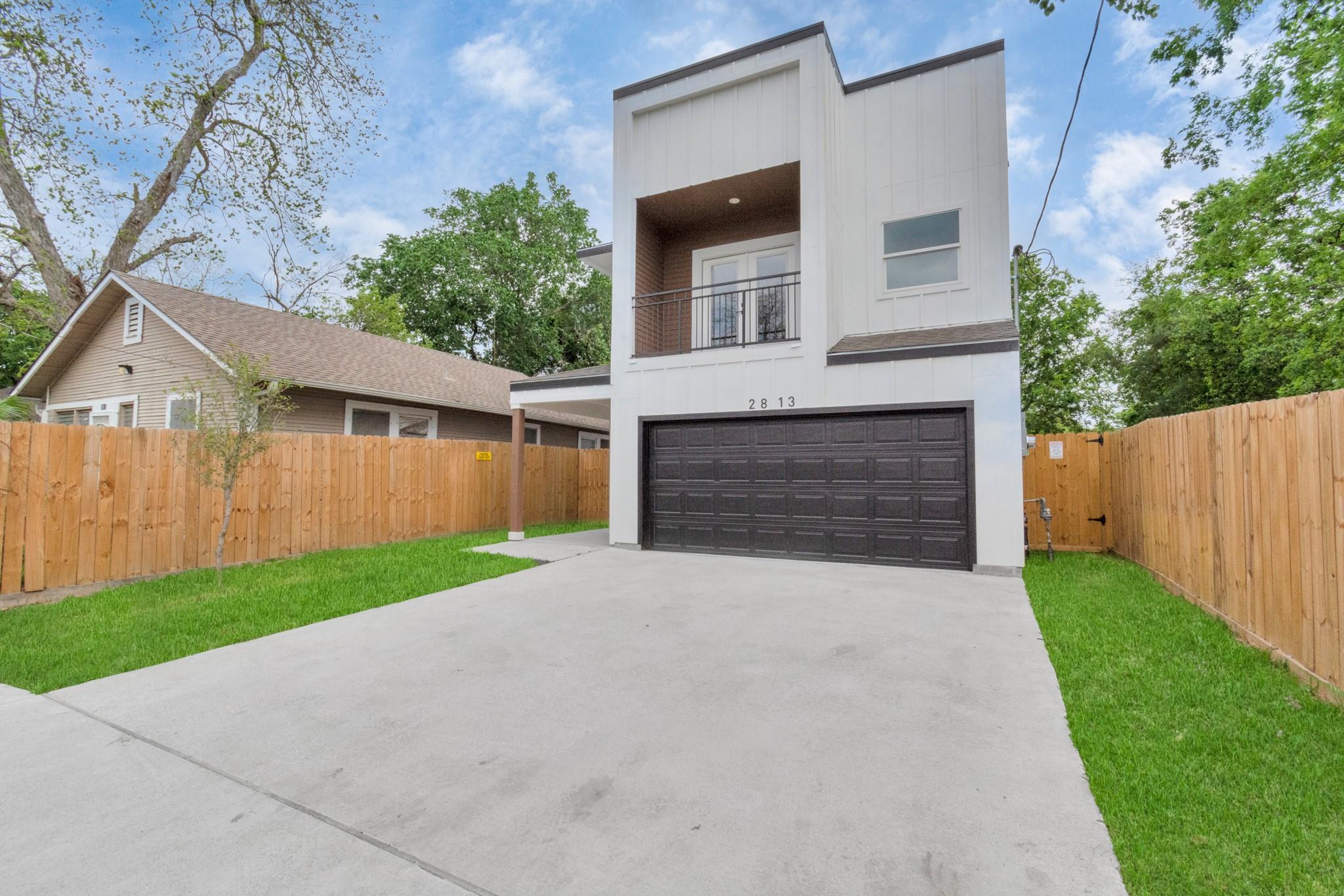 2813 Drew Street