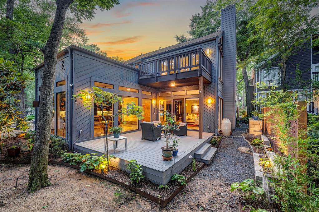 48 Sugarberry Circle