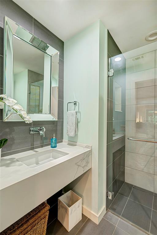 48 Sugarberry Circle