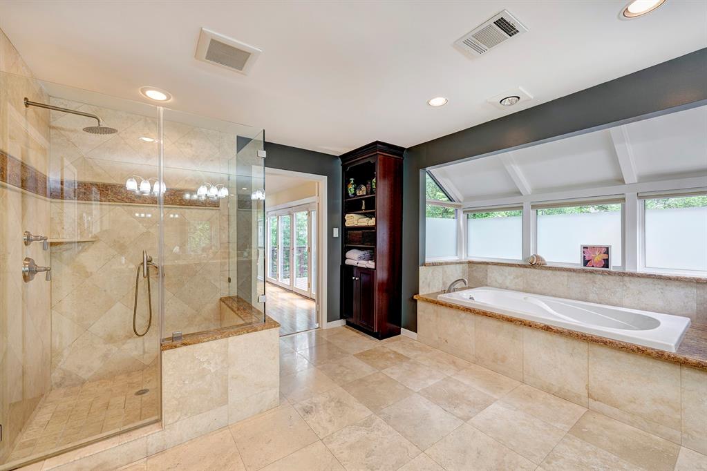 48 Sugarberry Circle