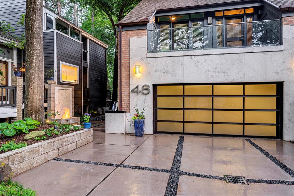 48 Sugarberry Circle