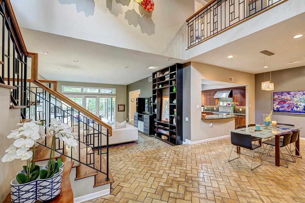 48 Sugarberry Circle