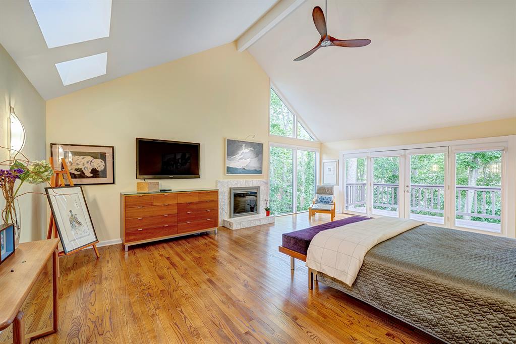 48 Sugarberry Circle