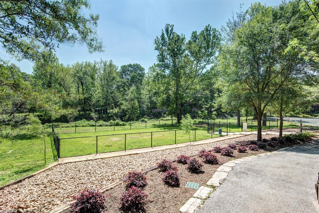 48 Sugarberry Circle