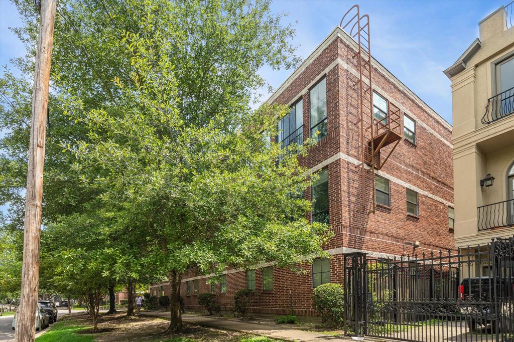 118 Mcgowen Street # A