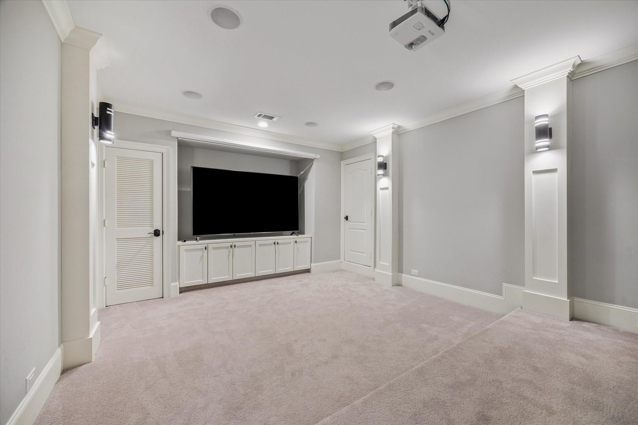 12222 Old Oaks Drive
