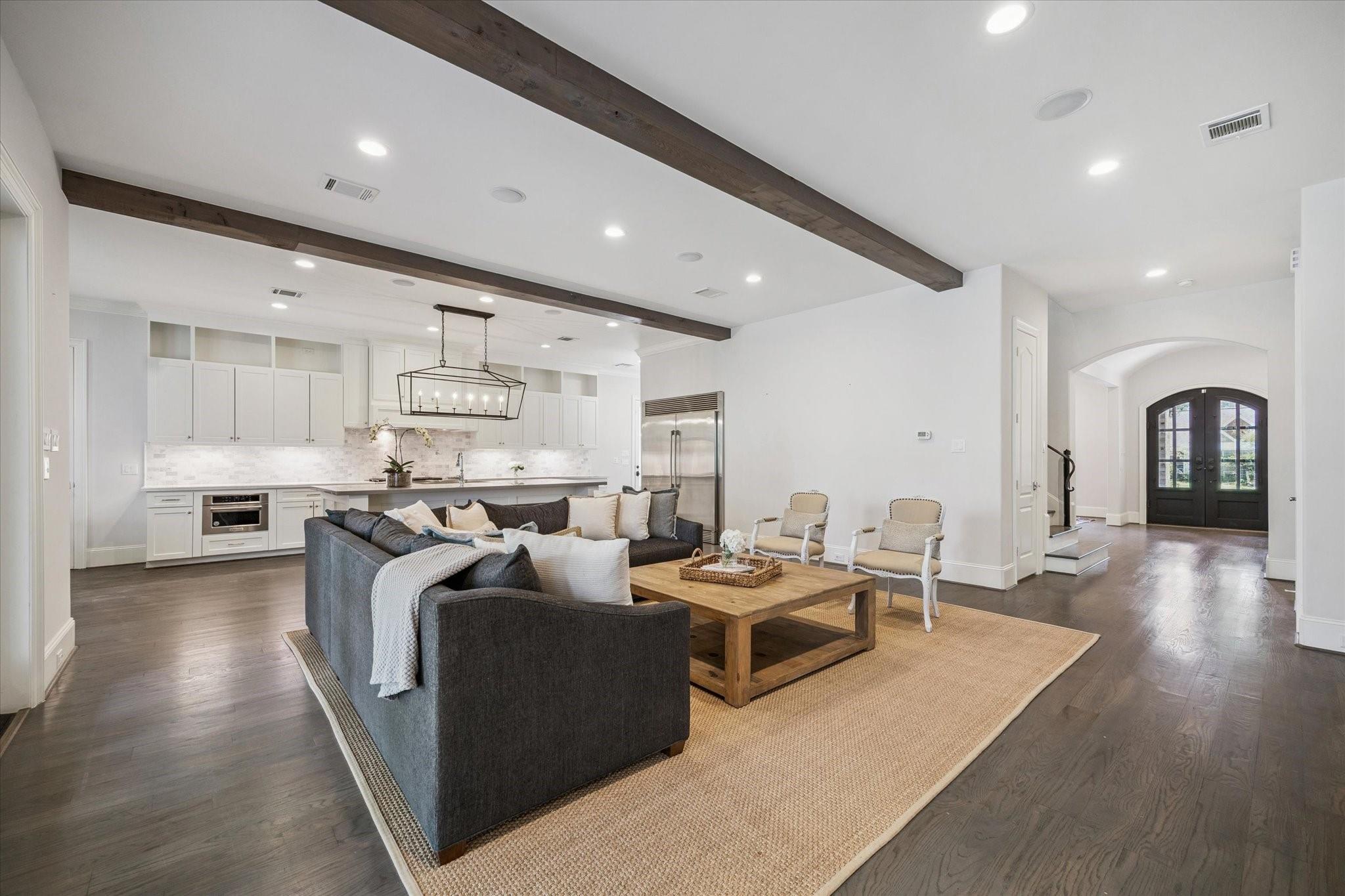 12222 Old Oaks Drive