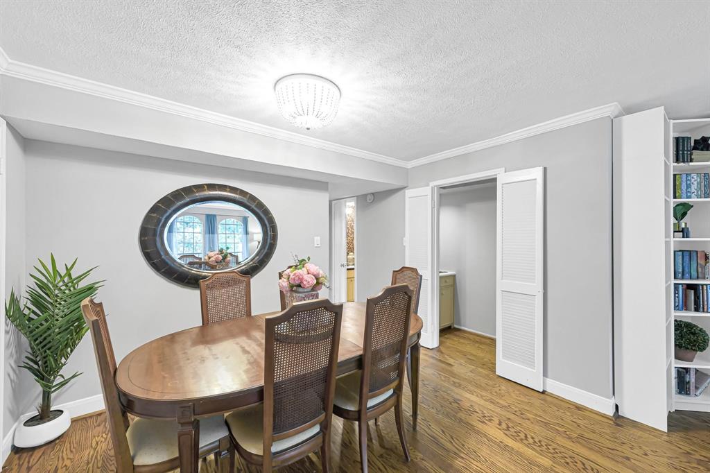 447 N Post Oak Lane # 447