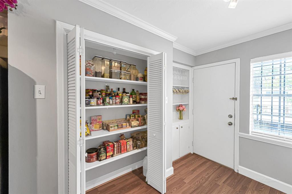 447 N Post Oak Lane # 447