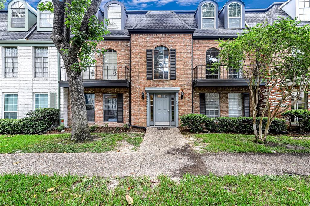 447 N Post Oak Lane # 447