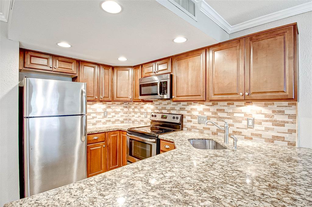 5151 Richmond Avenue # 115