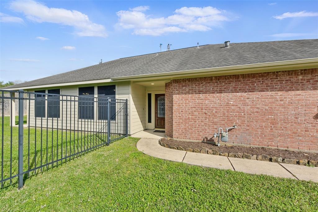 1229 Modena Drive