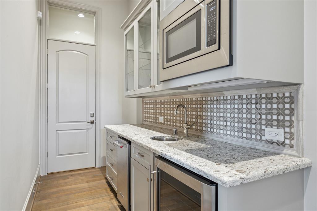 5930 Green Tree Road