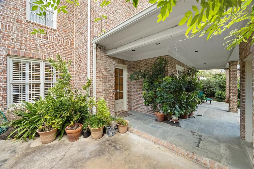 3429 Locke Lane