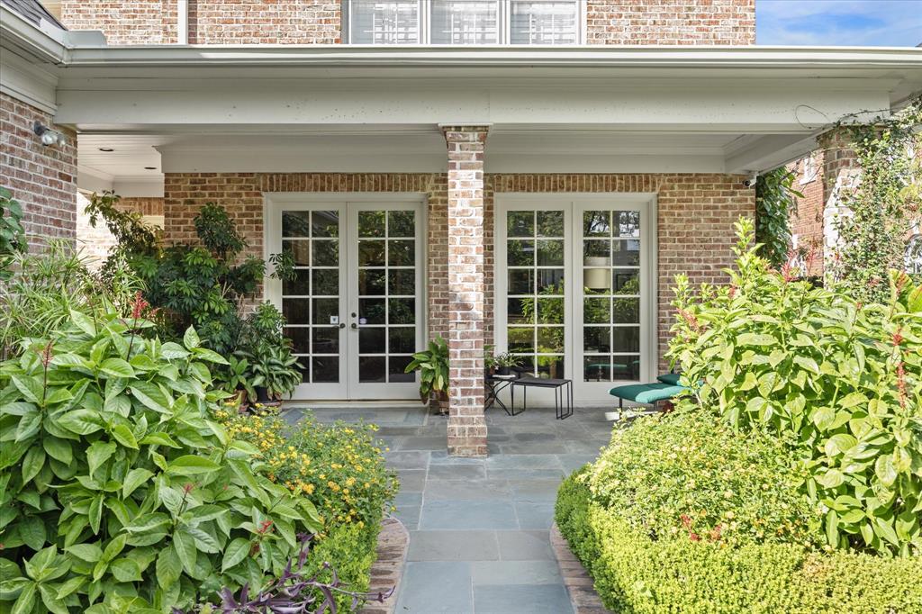 3429 Locke Lane