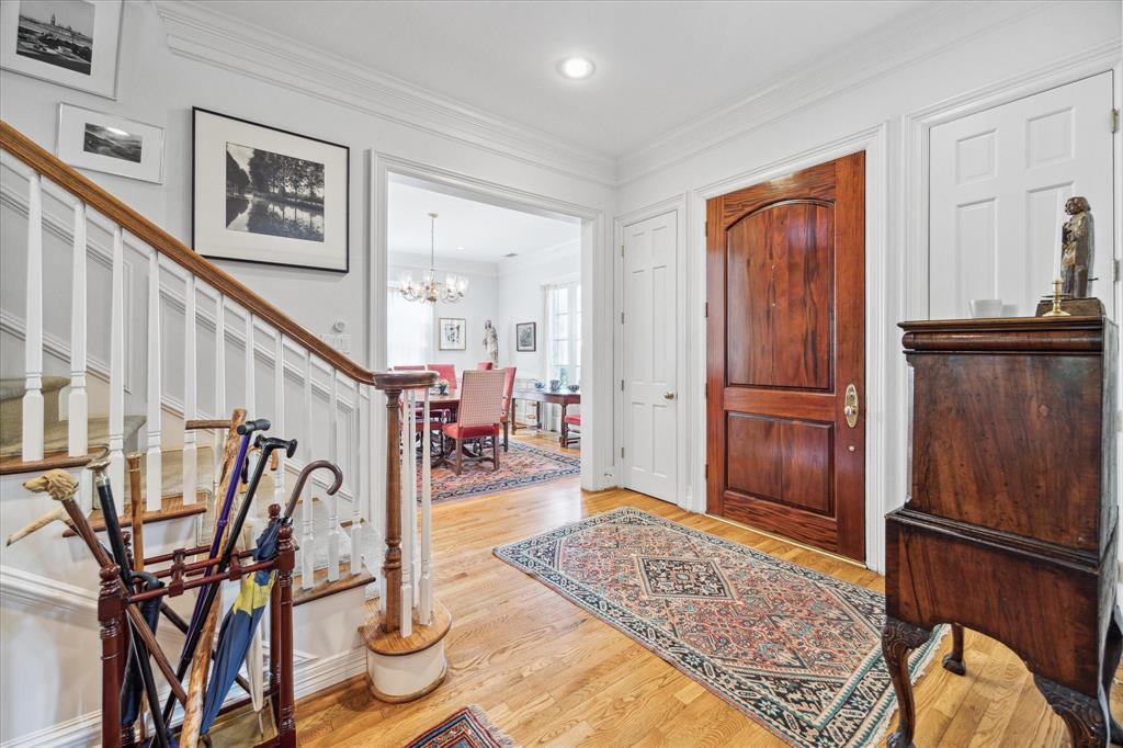 3429 Locke Lane