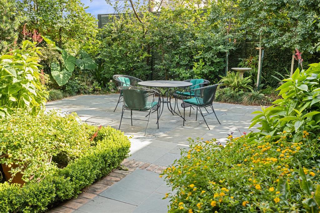 3429 Locke Lane