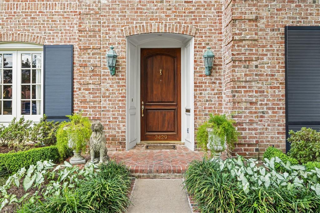 3429 Locke Lane