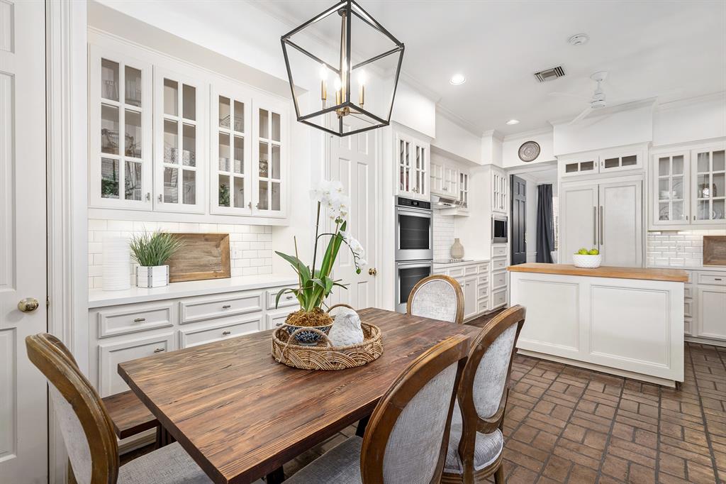 4832 Post Oak Timber Drive