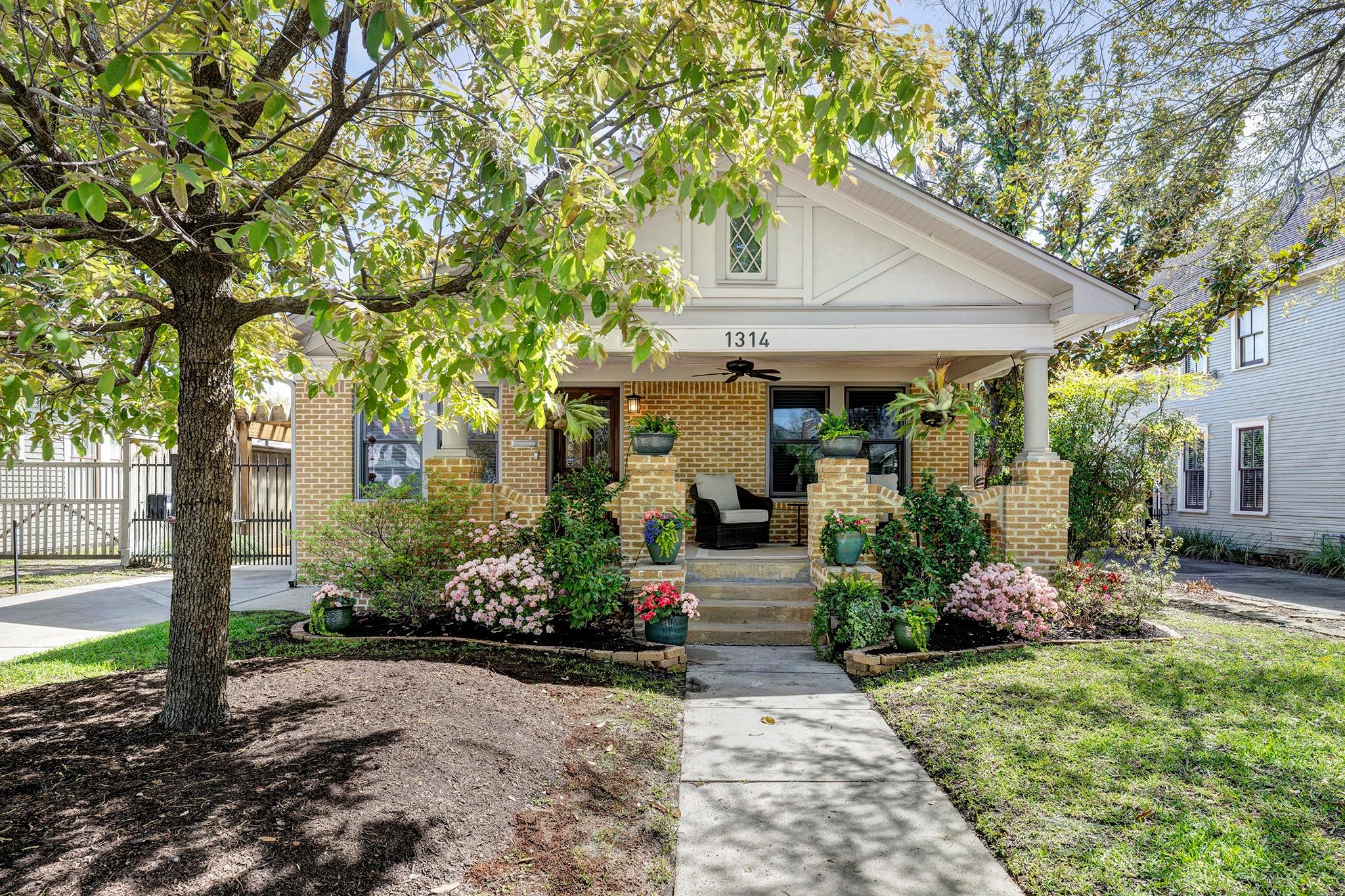 1314 Harvard Street