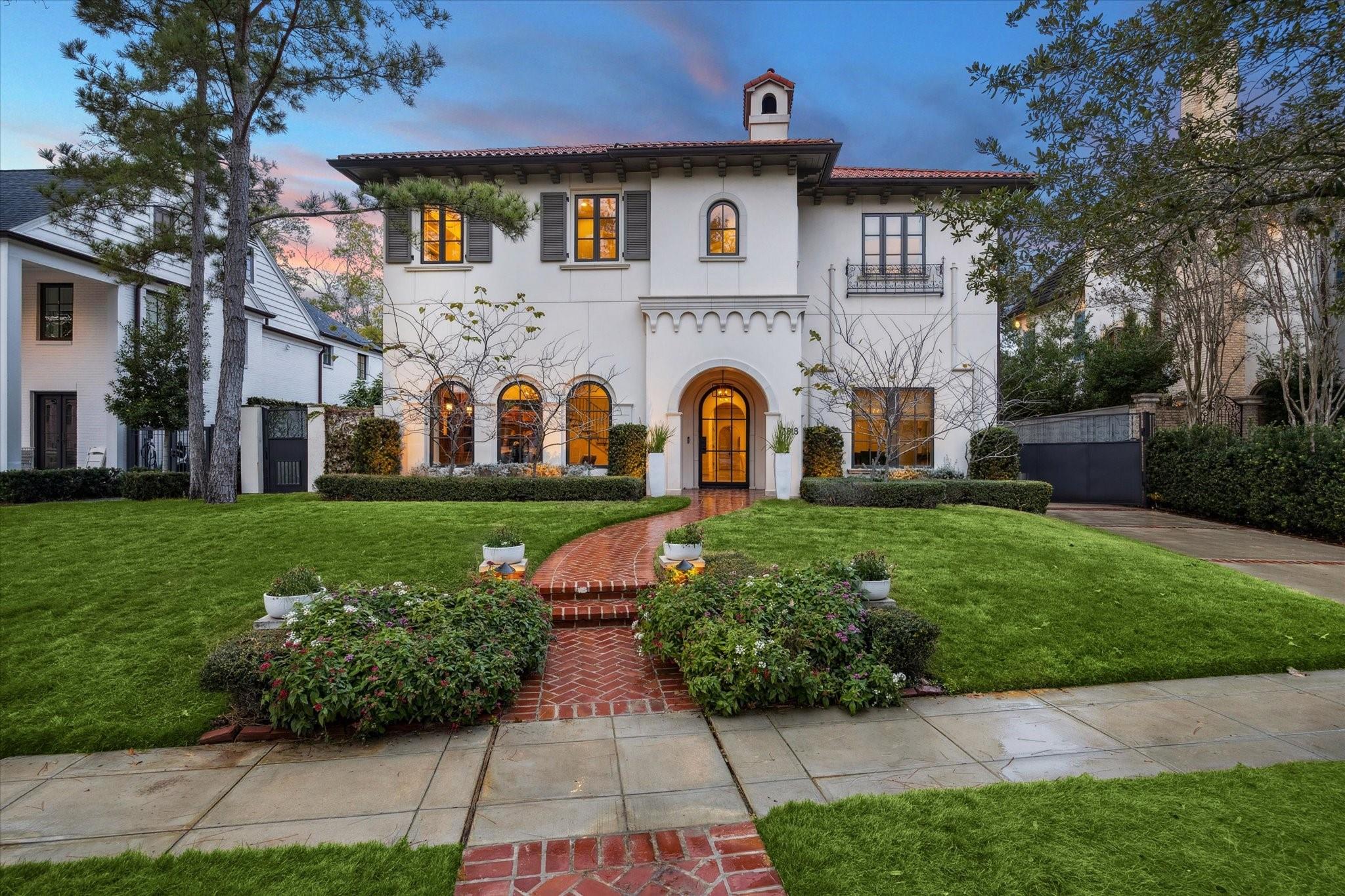 3818 Del Monte Drive