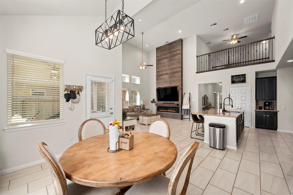 8422 Sunset Horizon Drive