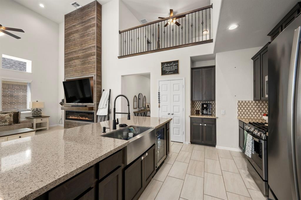 8422 Sunset Horizon Drive