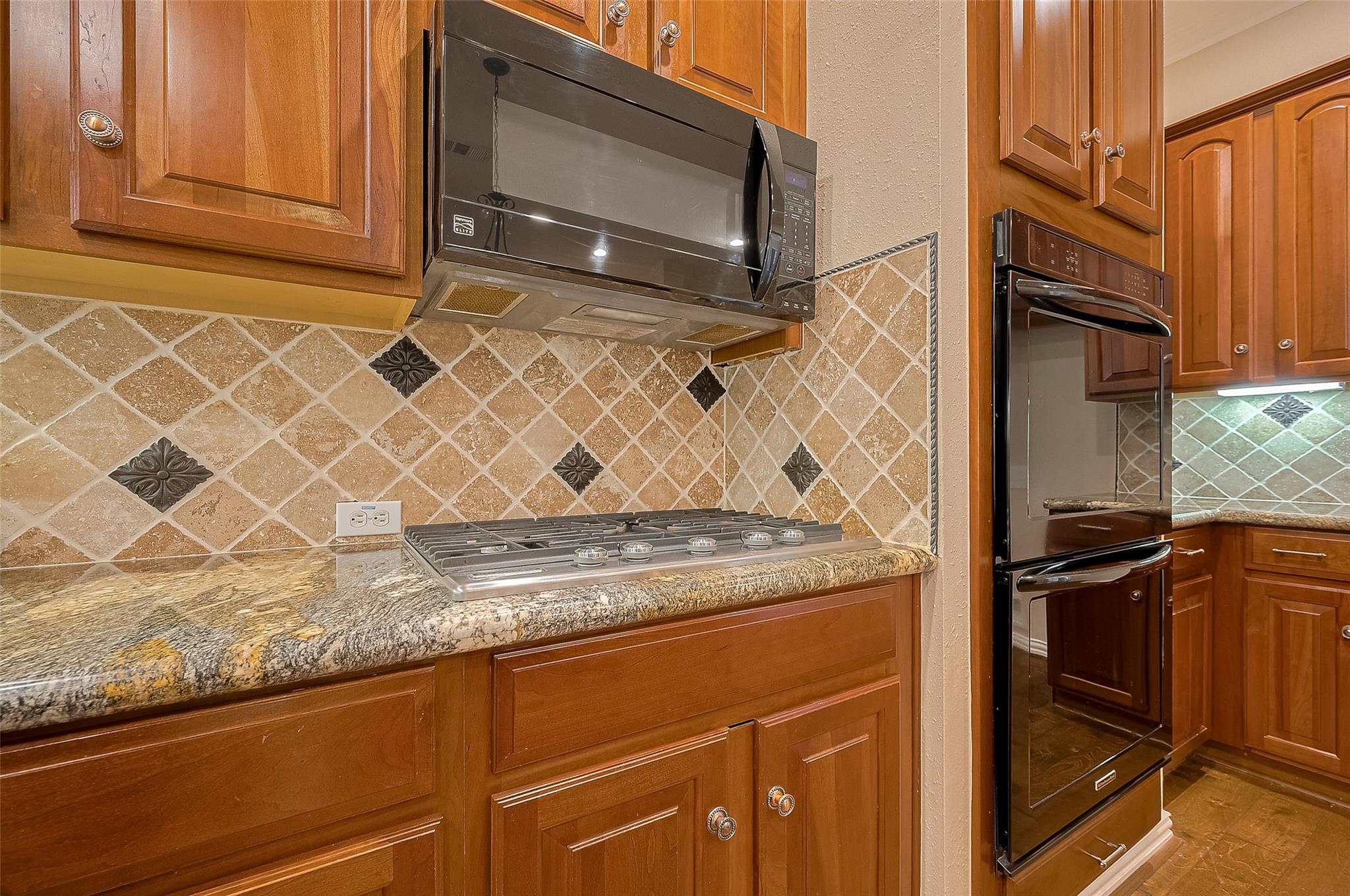 17406 Sunset Arbor Drive