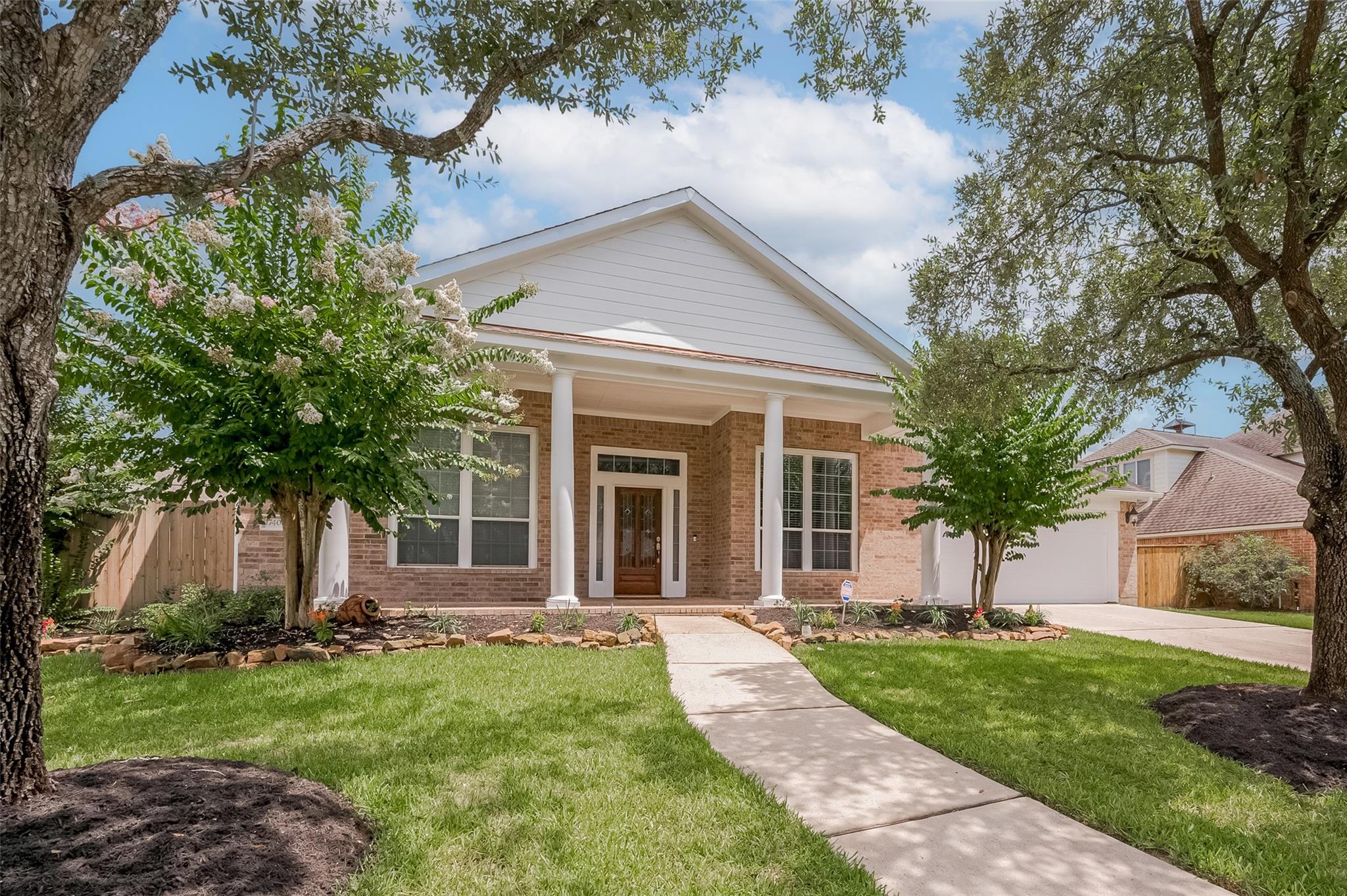 17406 Sunset Arbor Drive