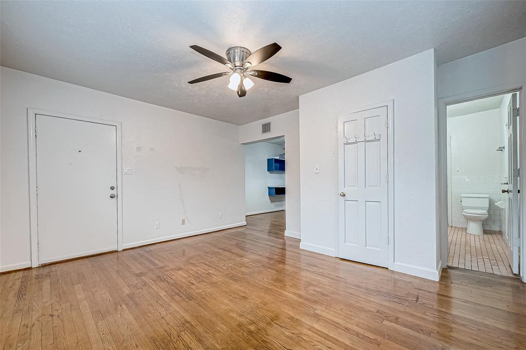 609 Cortlandt Street # 1