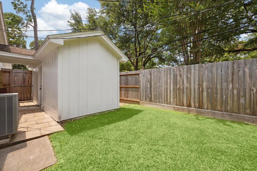 10006 Pine Forest Road