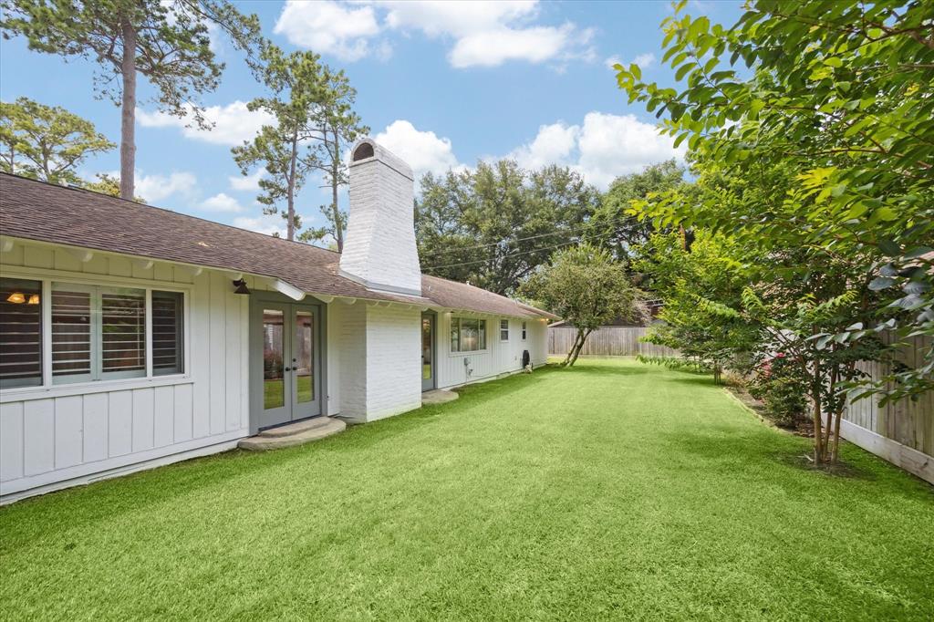 10006 Pine Forest Road