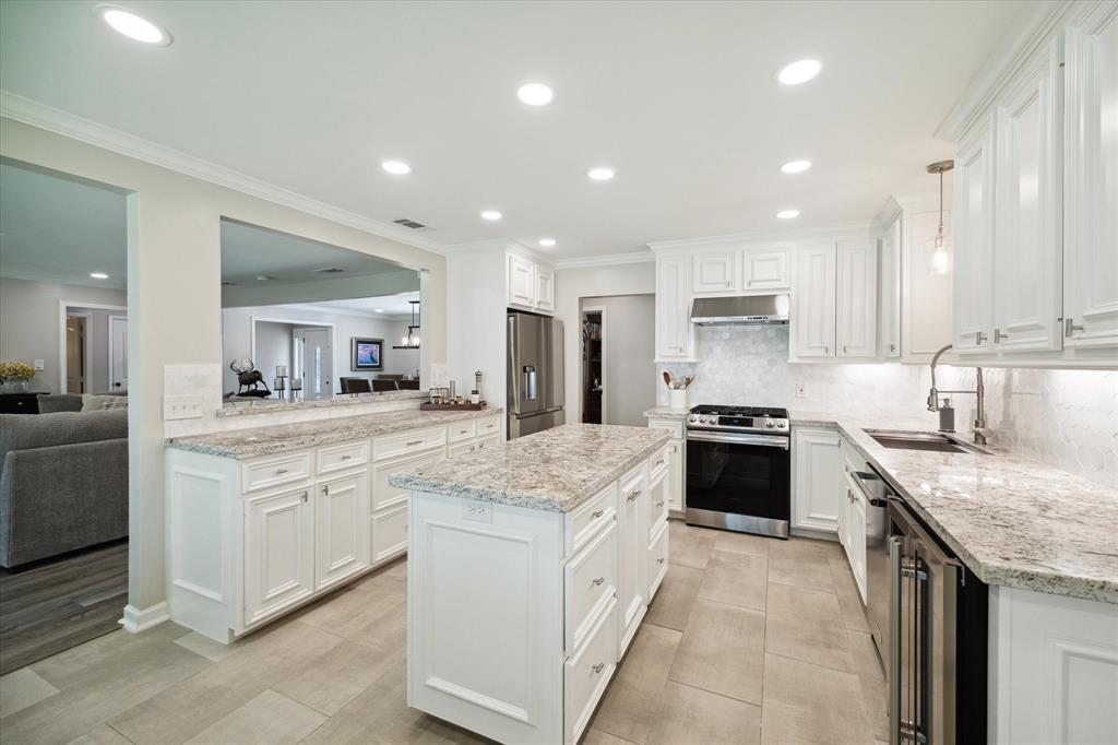 10006 Pine Forest Road