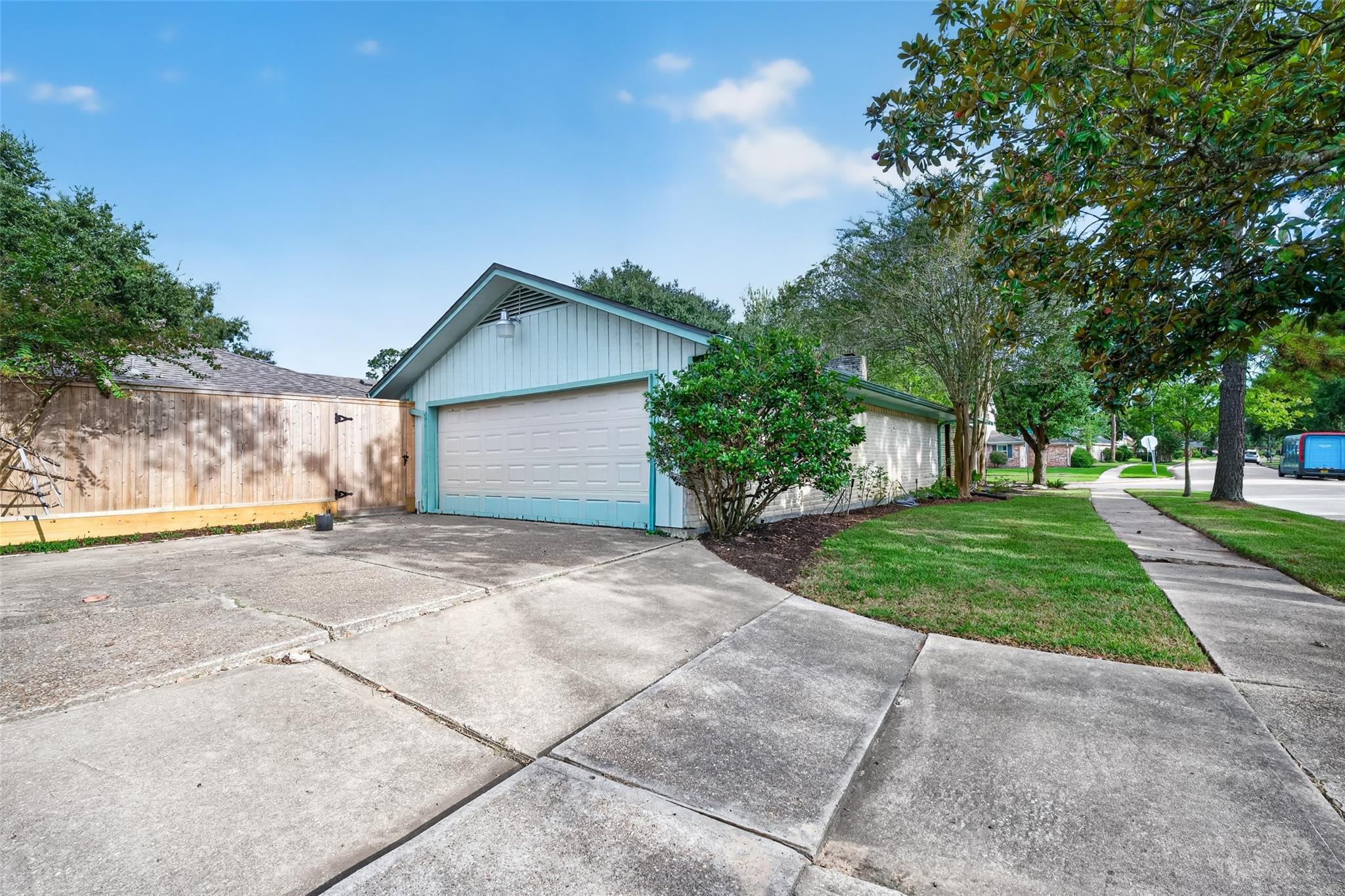 16403 Glenshannon Drive