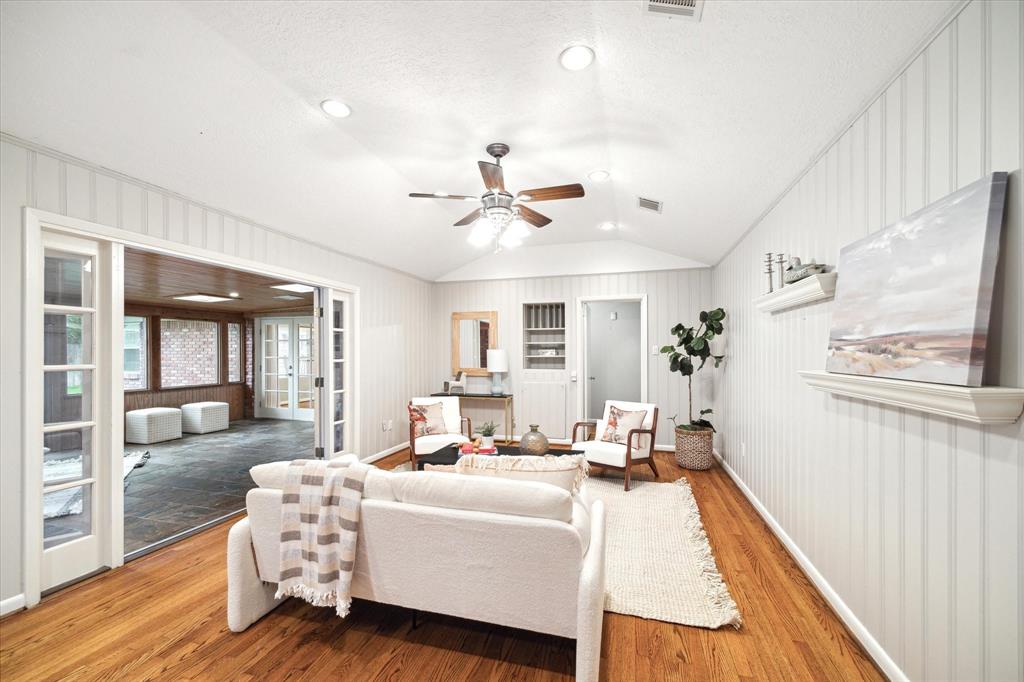 7210 Northampton Way