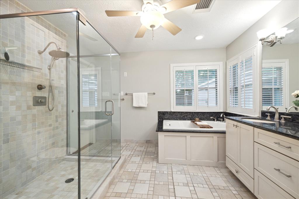 7210 Northampton Way