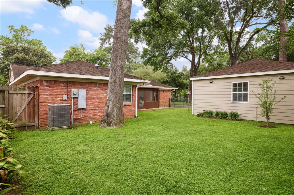 7210 Northampton Way