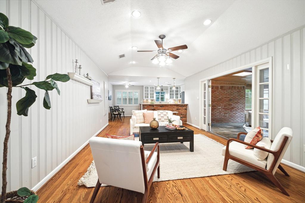 7210 Northampton Way