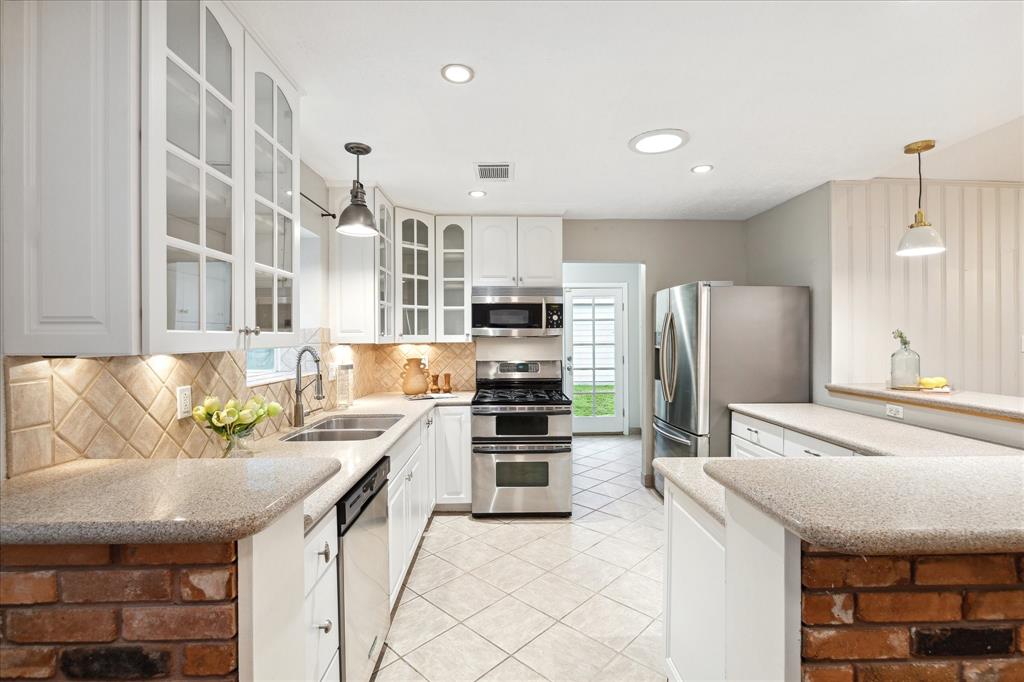 7210 Northampton Way