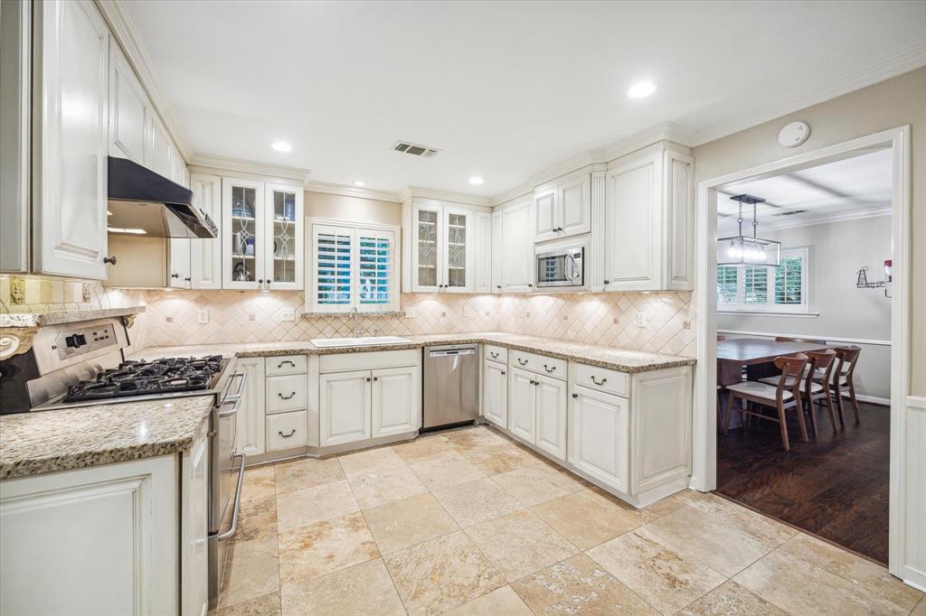 12402 Mossycup Drive