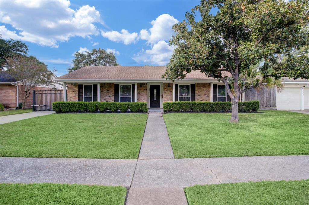 9326 Meadowcroft Drive