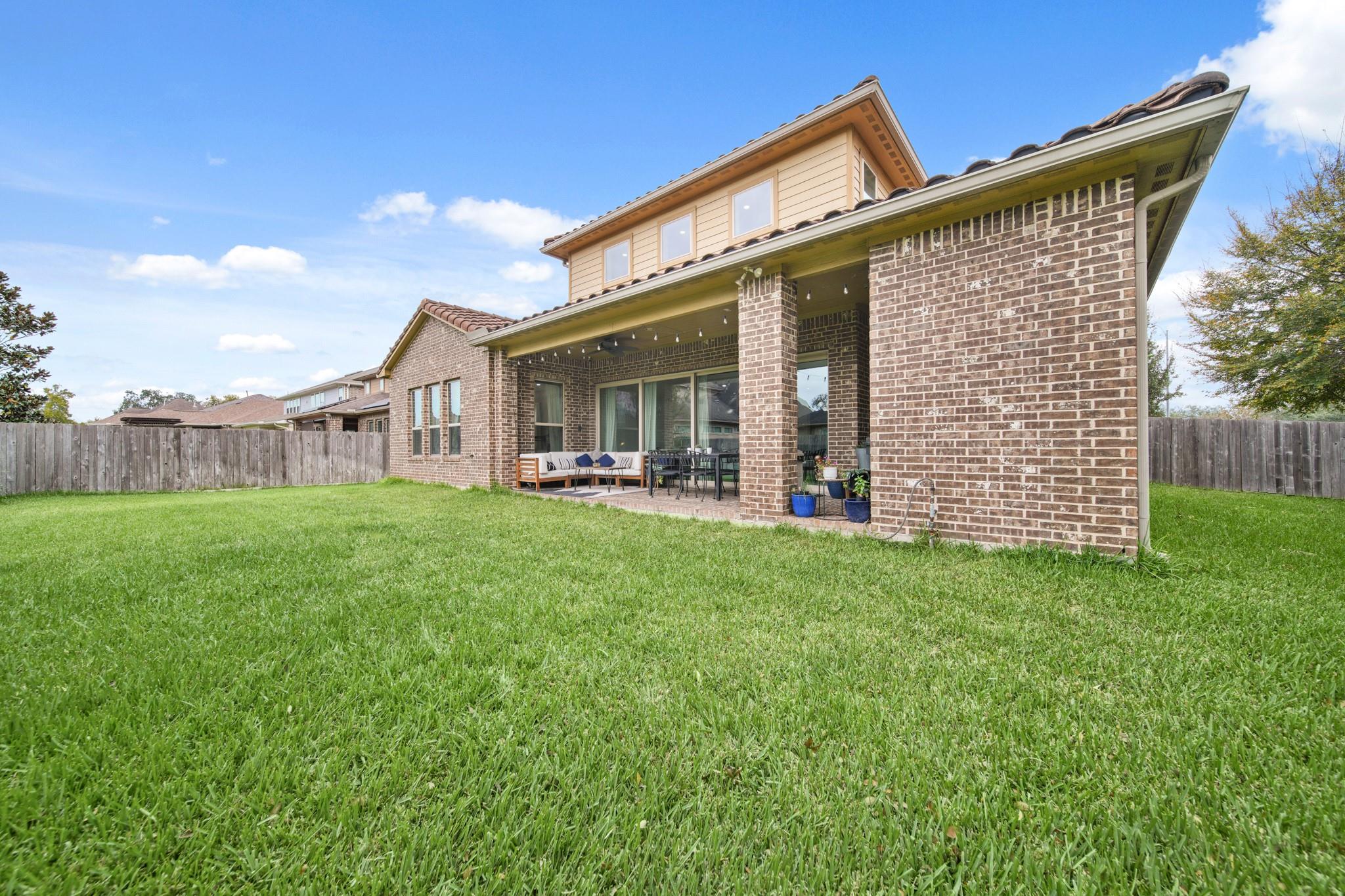 10022 Orchard Field