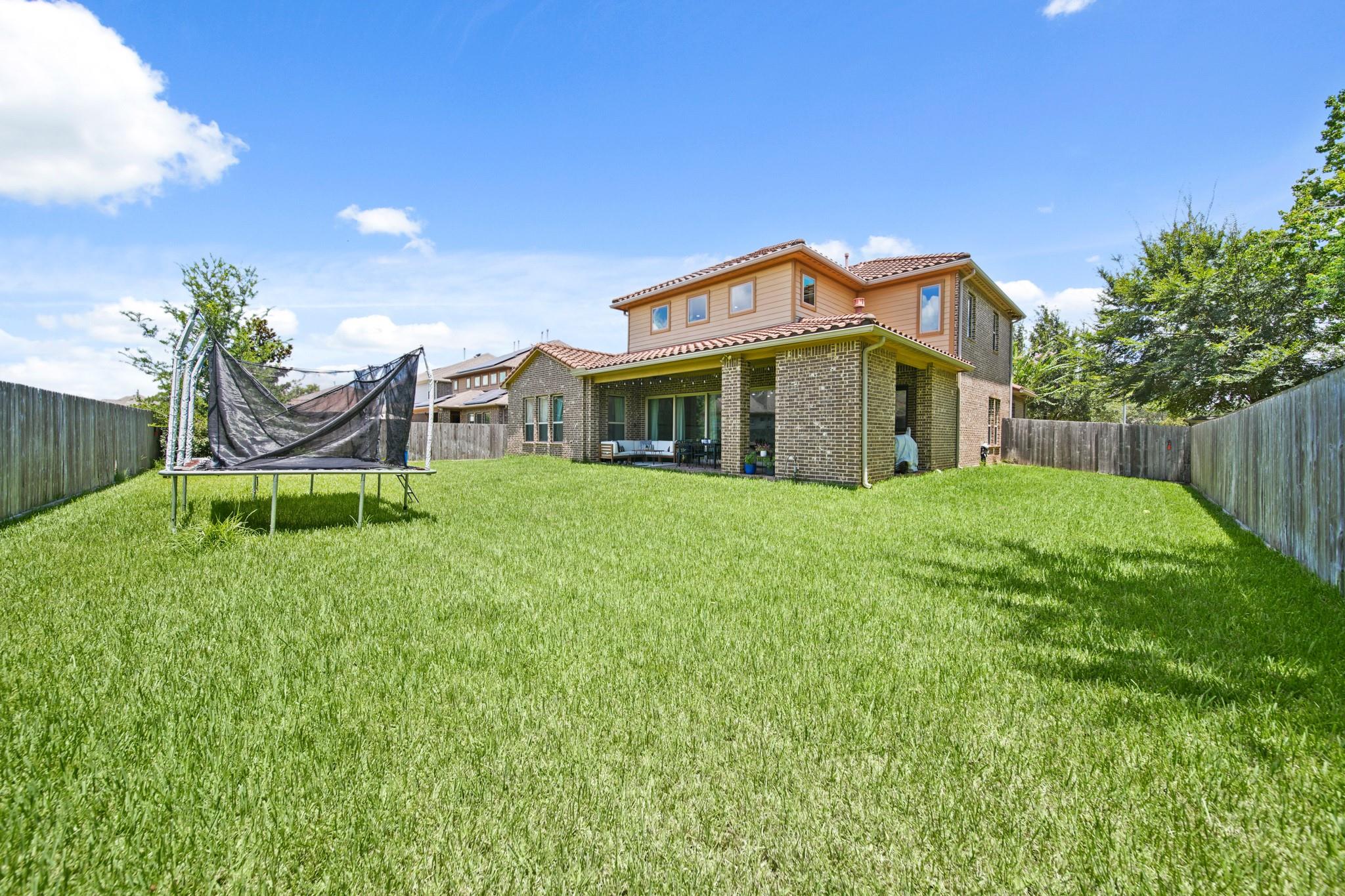 10022 Orchard Field