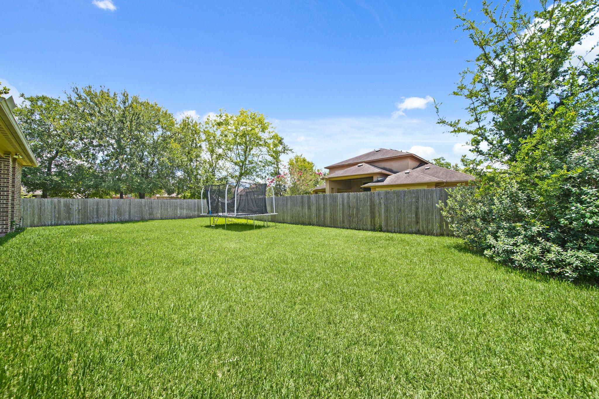 10022 Orchard Field