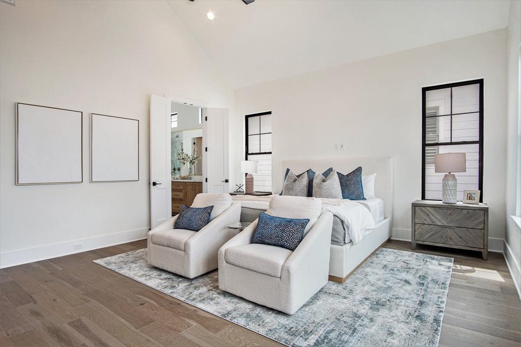 225 E 24th Street