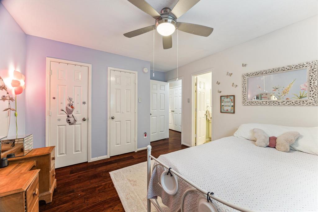 3611 Temple Drive