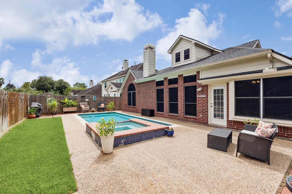 3611 Temple Drive