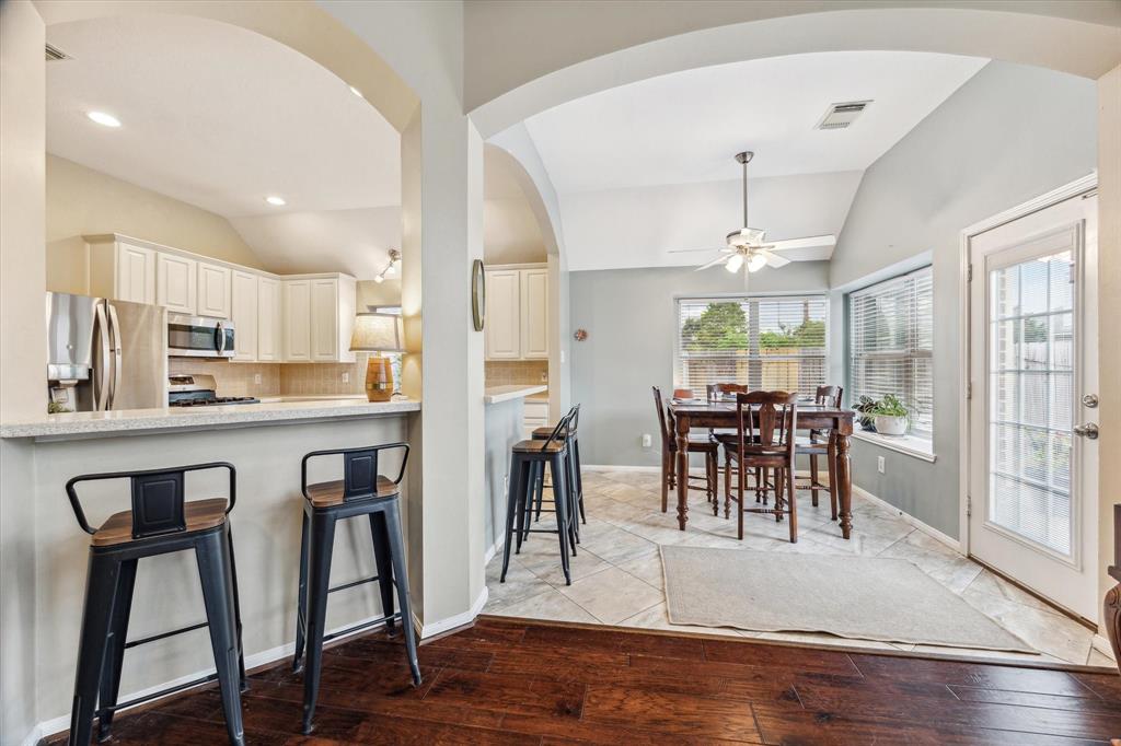 3611 Temple Drive