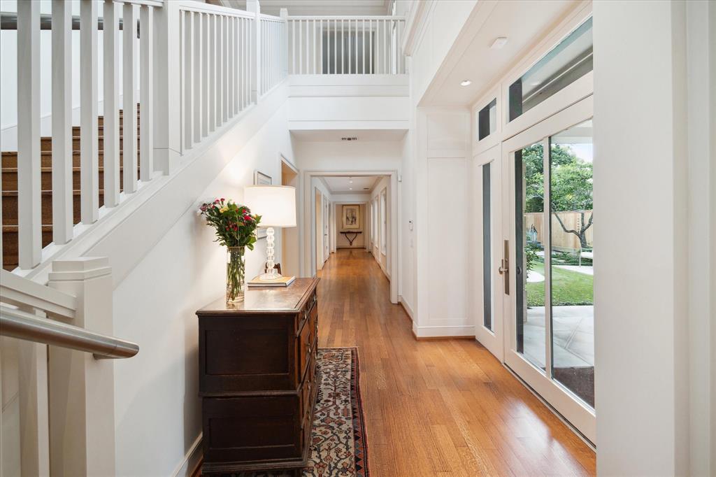 4002 Overbrook Lane