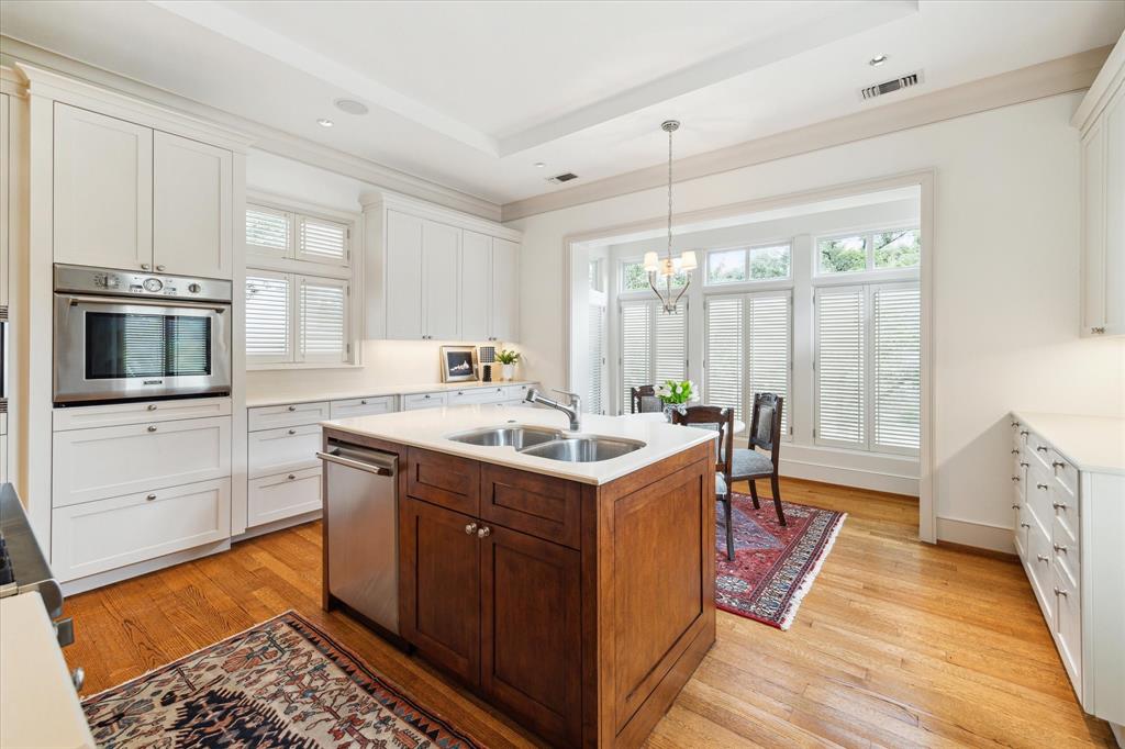4002 Overbrook Lane